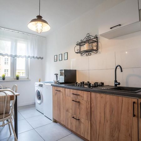 Sky Apartment 1 オシフィエンチム エクステリア 写真